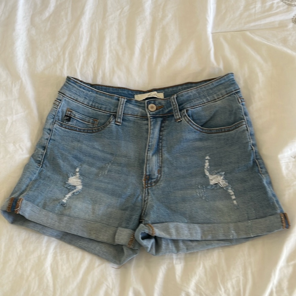Denim shorts, size 9/28